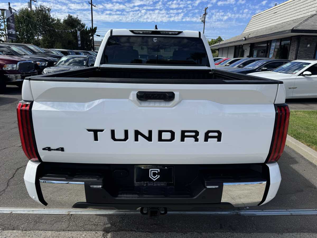 2024 Toyota Tundra SR5 TRD photo 5