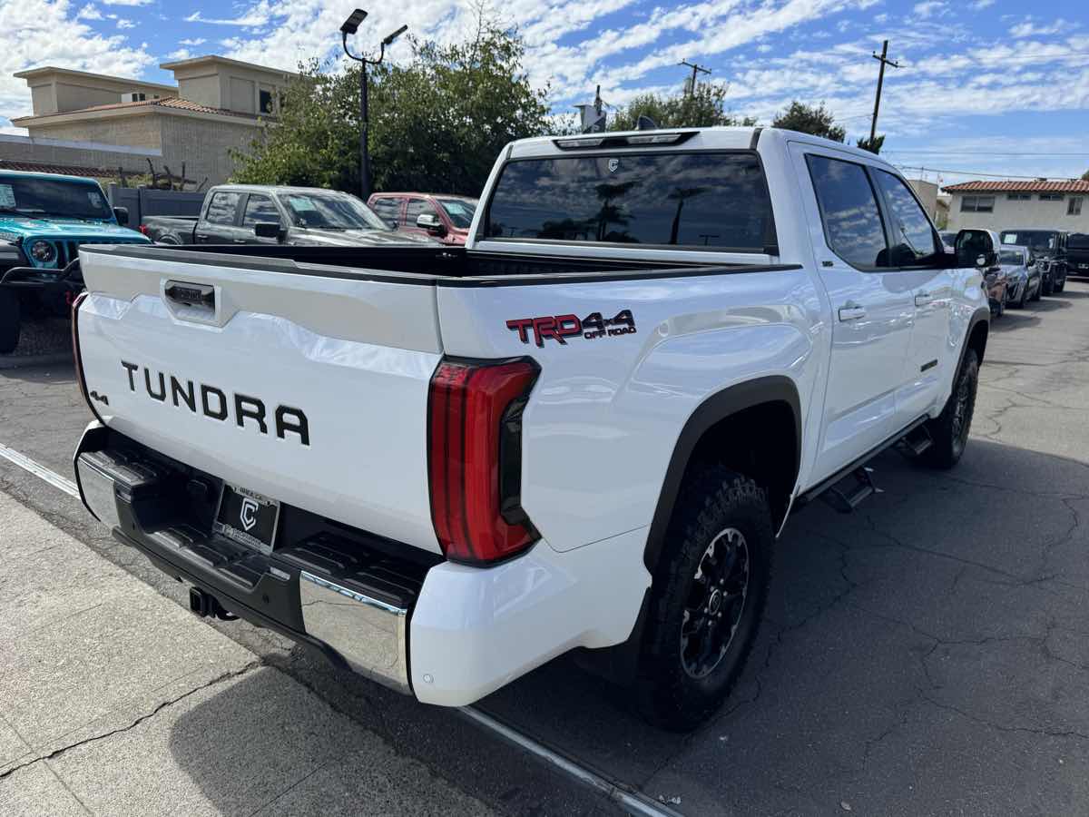 2024 Toyota Tundra SR5 TRD photo 7