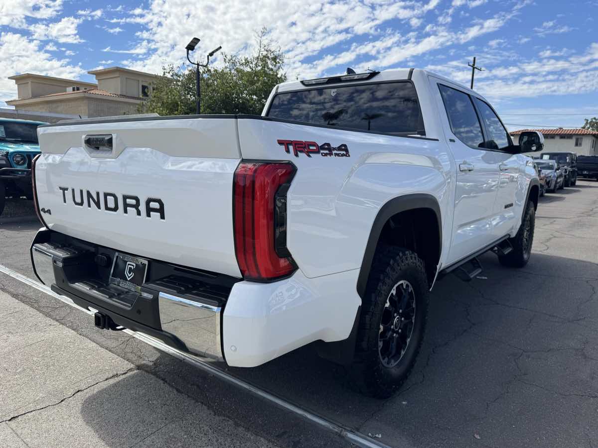 2024 Toyota Tundra SR5 TRD photo 8