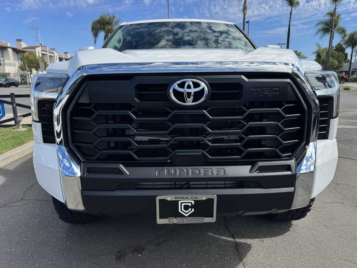 2024 Toyota Tundra SR5 TRD photo 12