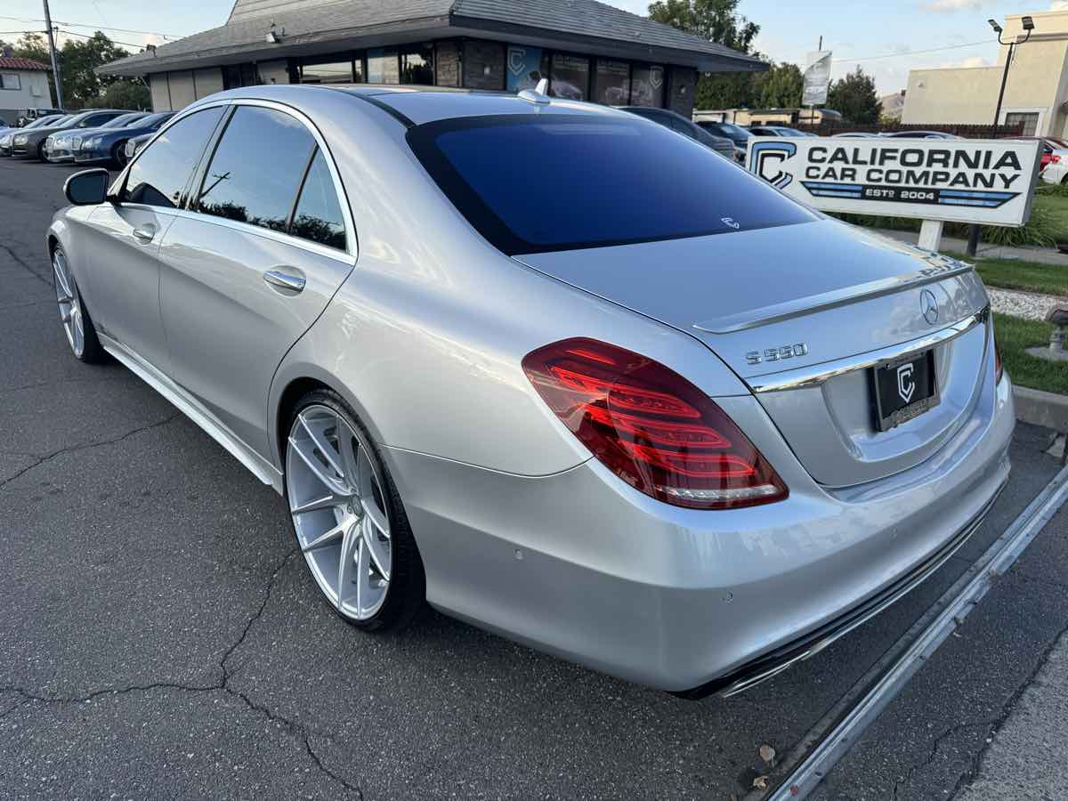 2015 Mercedes Benz S 550 photo 3