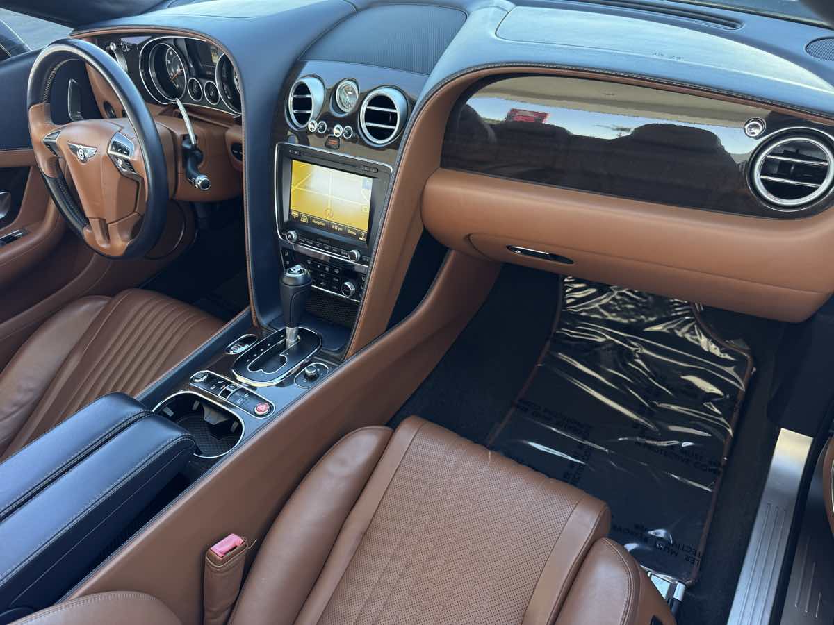 2016 Bentley Continental GT Base - Photo 26