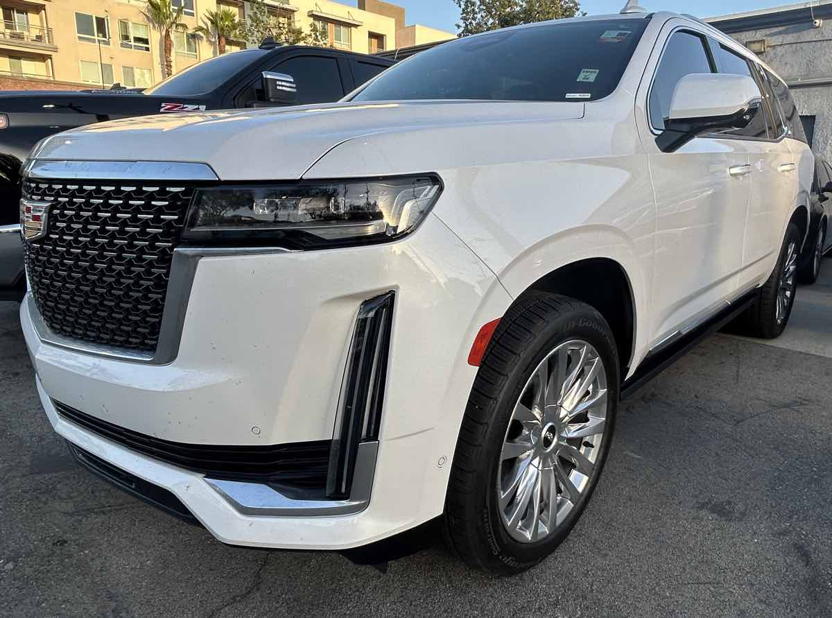 2021 Cadillac Escalade 4WD Premium Luxury's photo