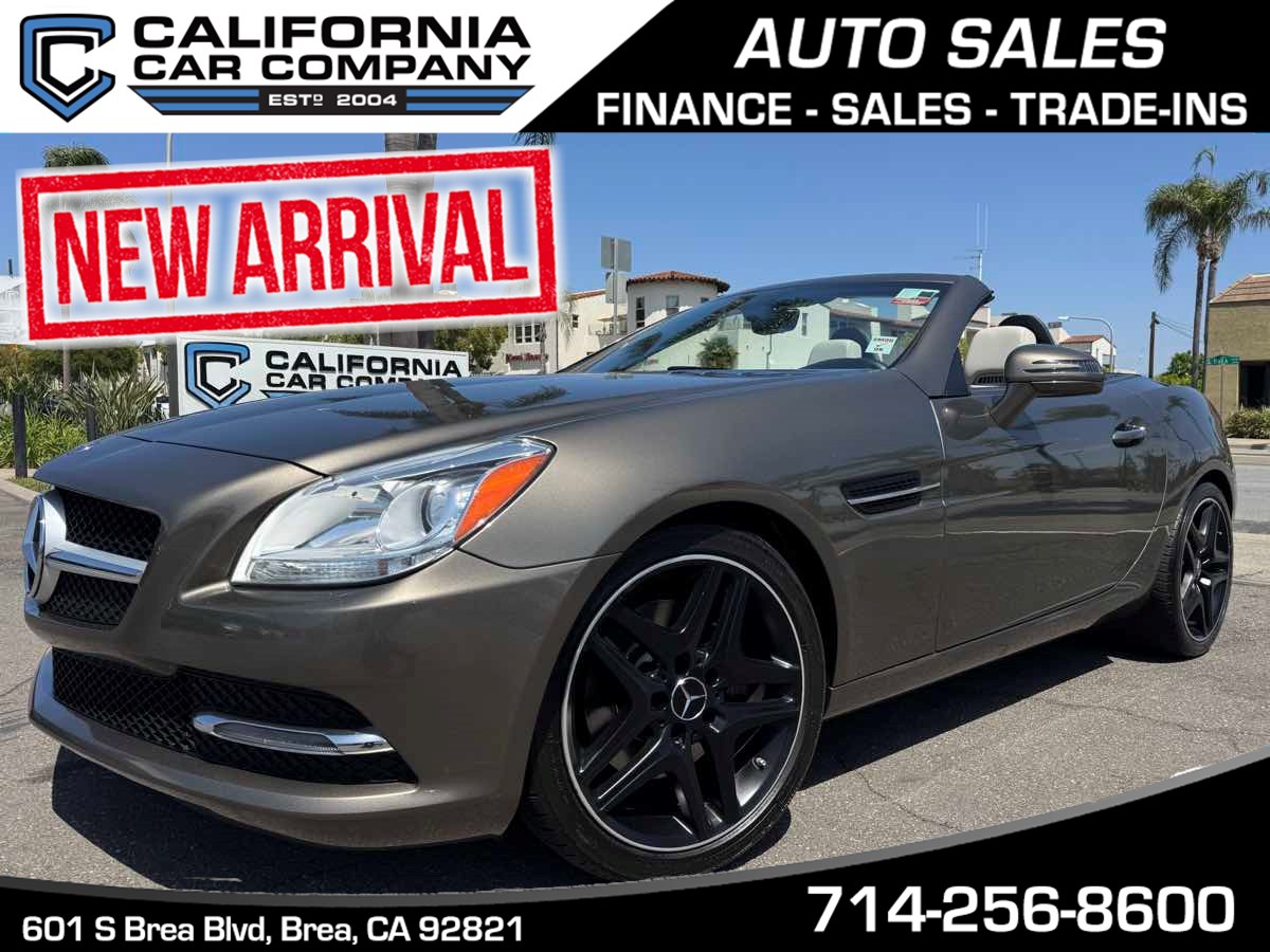 2016 Mercedes-Benz SLK SLK300's photo