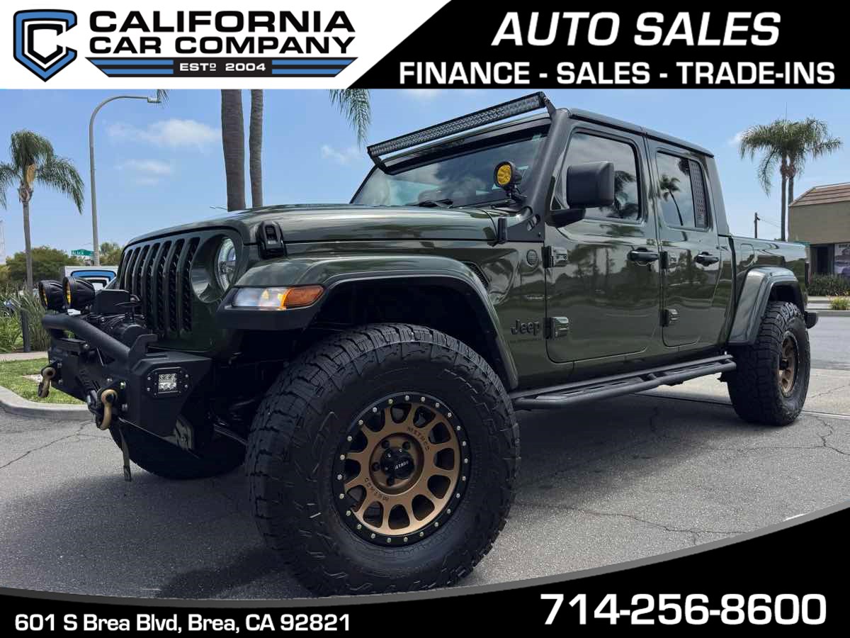 2023 Jeep Gladiator Sport S's photo