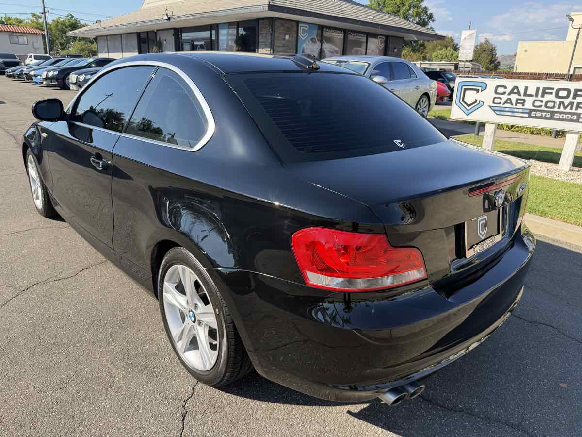 BMW 1 Series photo 3