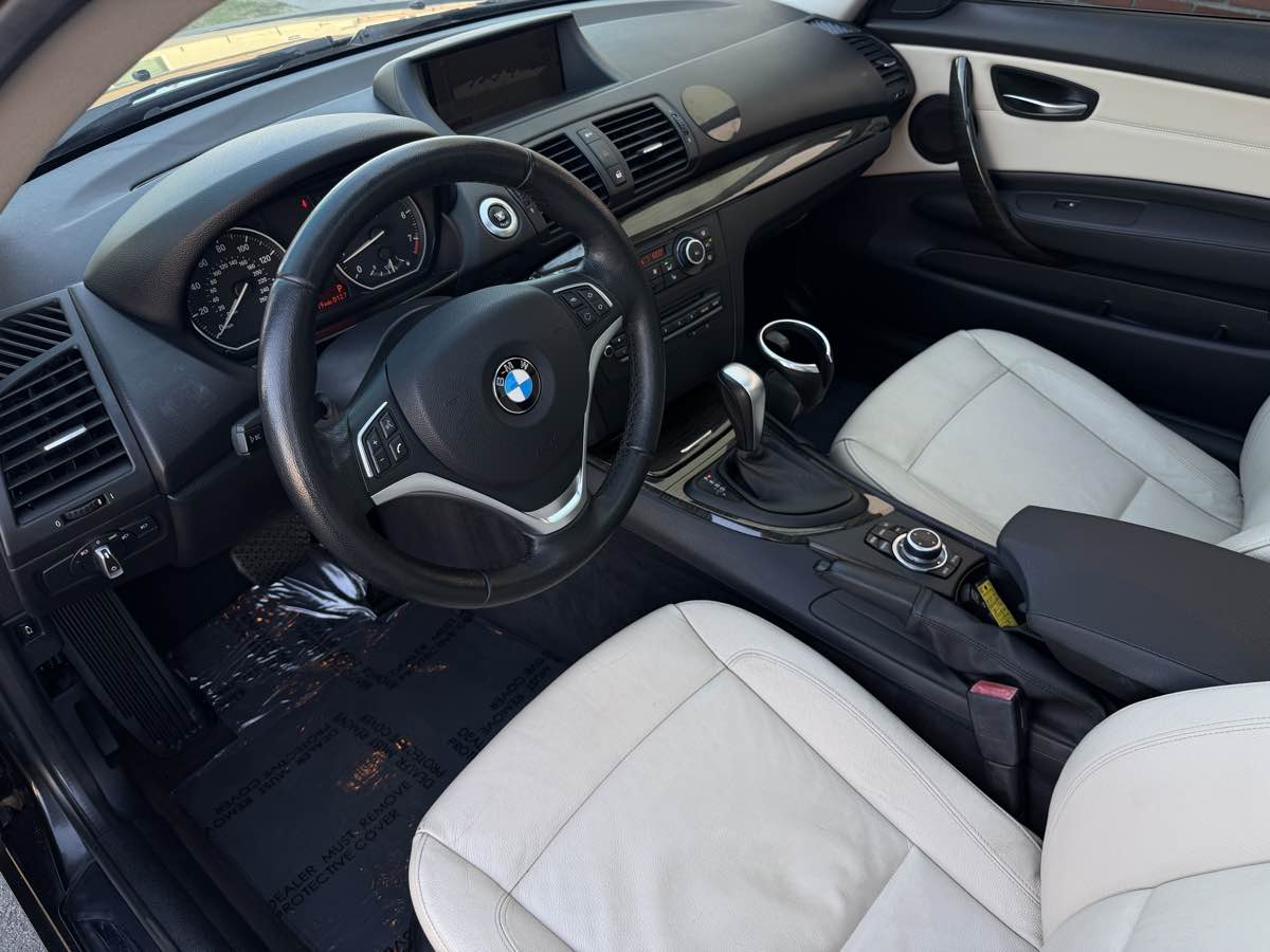 BMW 1 Series photo 16