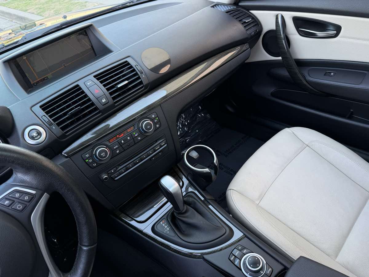 BMW 1 Series photo 17