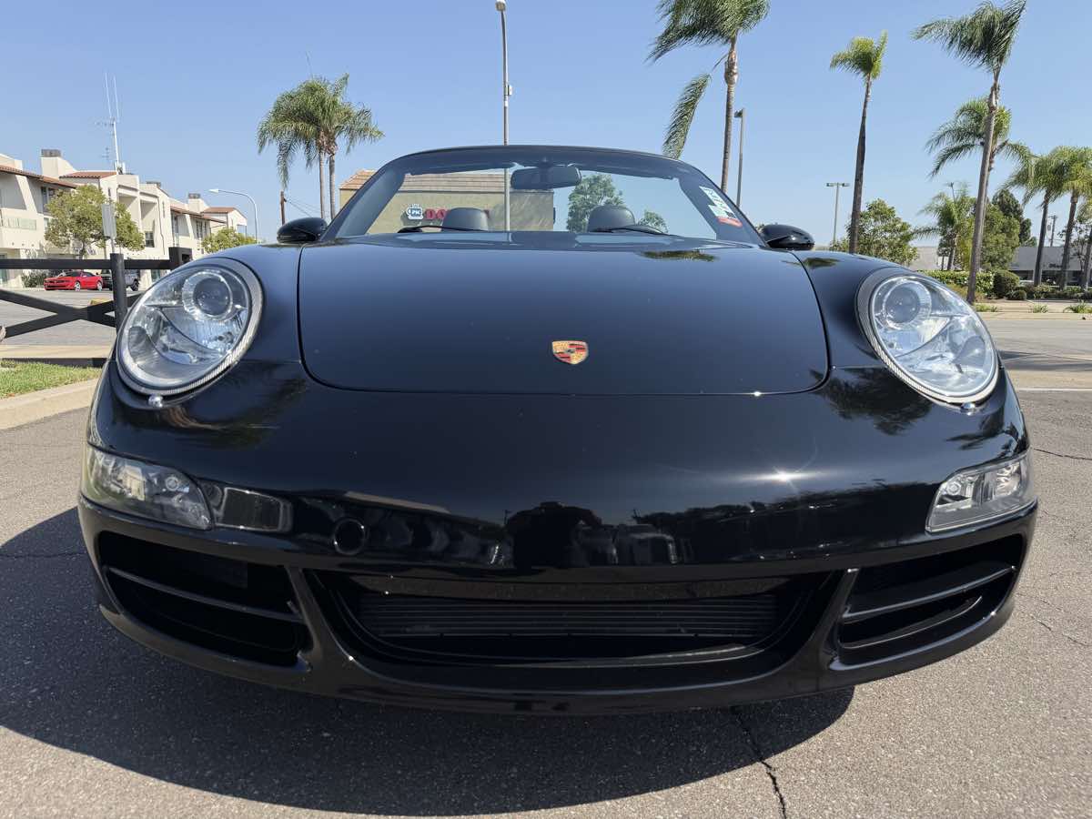 Porsche 911 photo 16