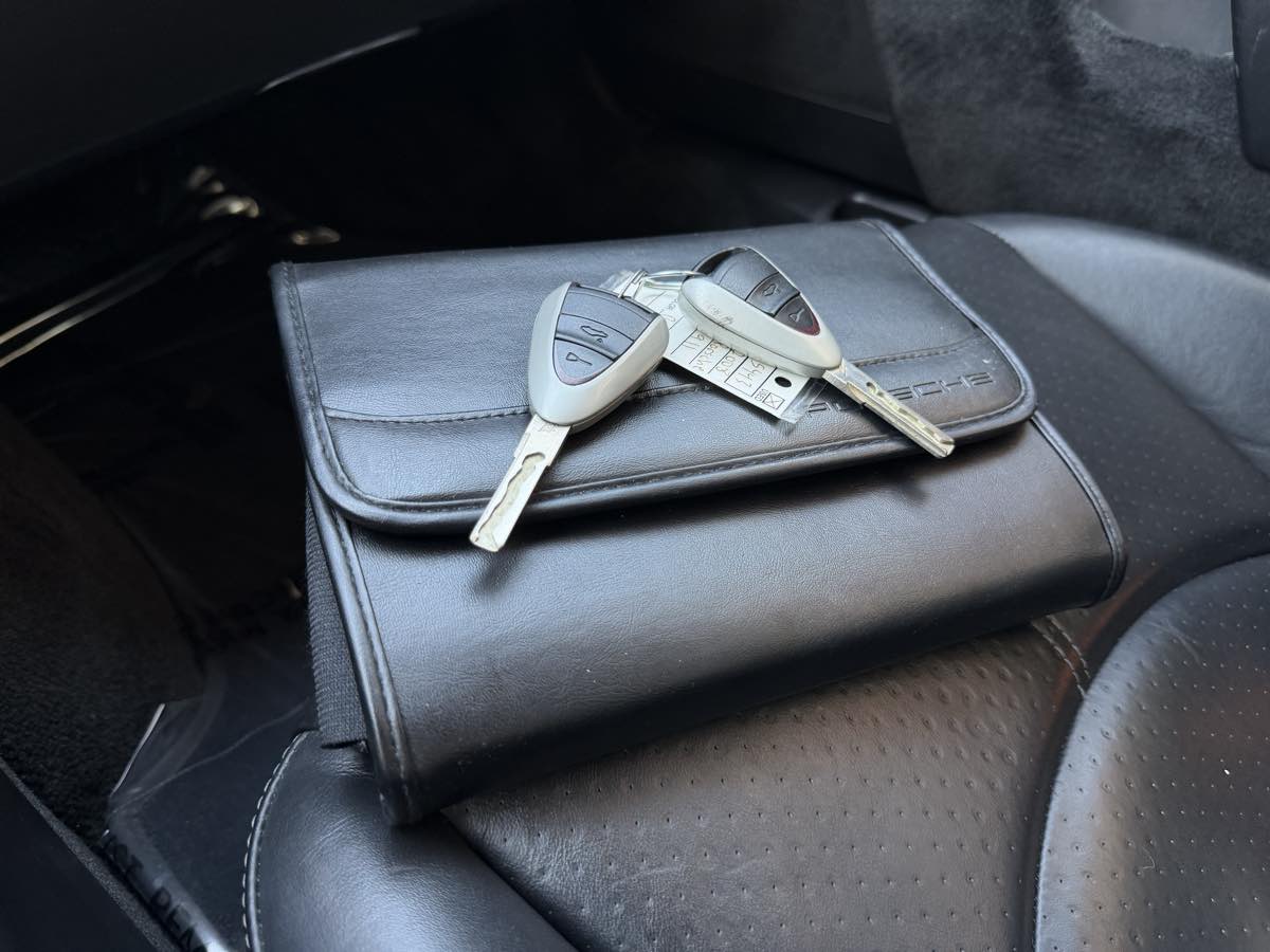 Porsche 911 photo 31
