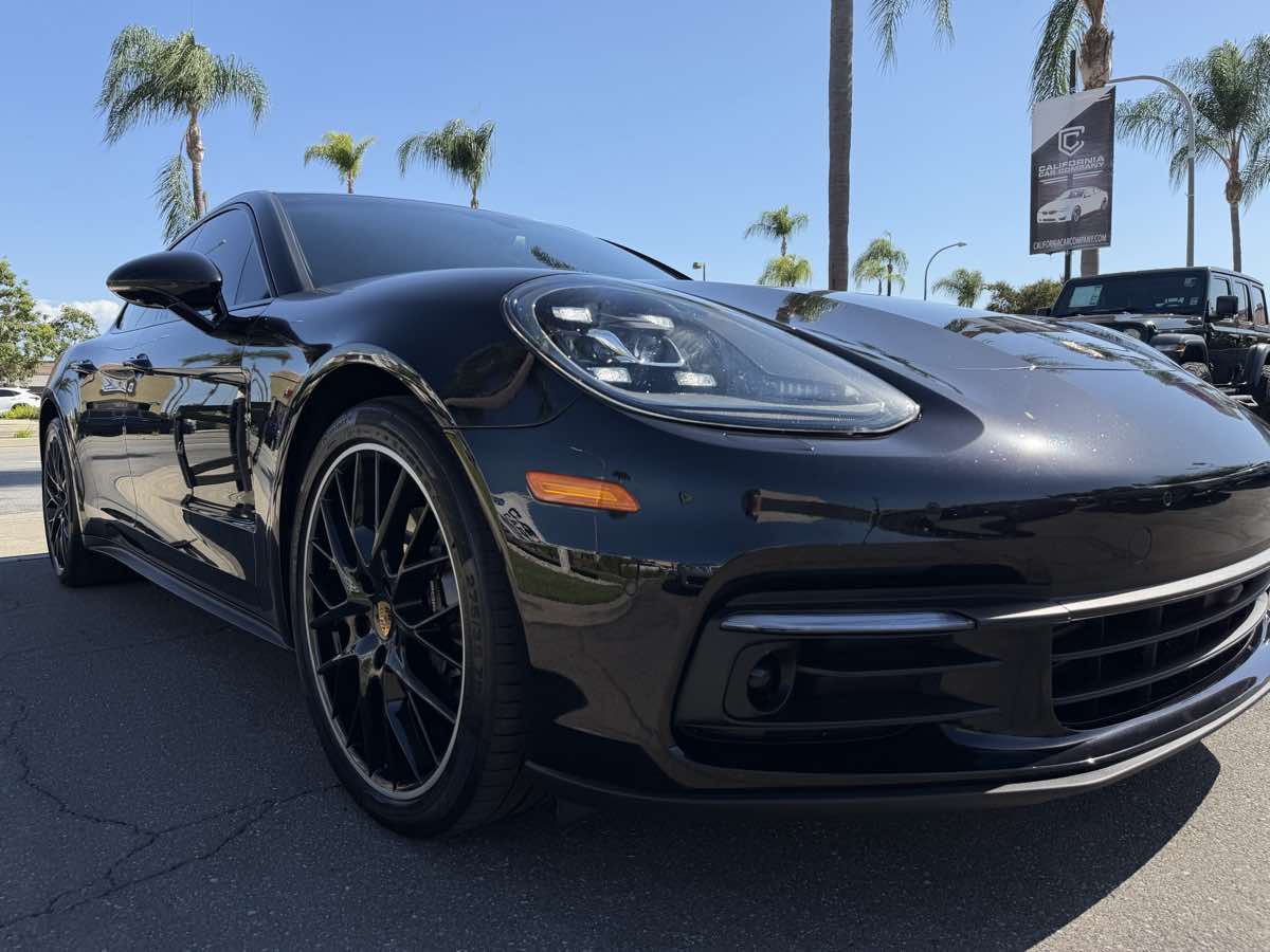 Porsche Panamera photo 10