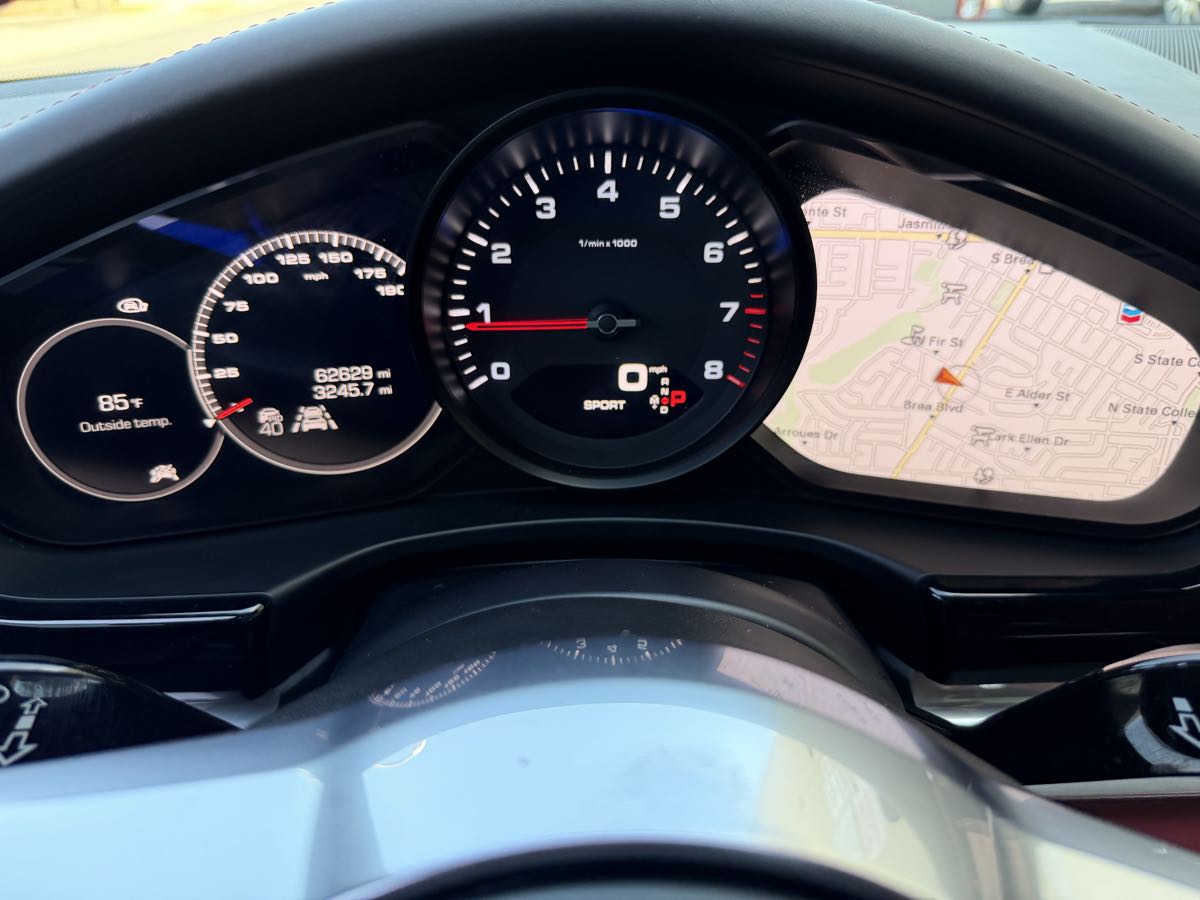 Porsche Panamera photo 32
