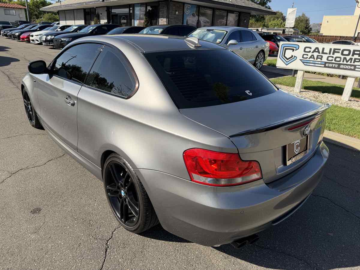 BMW 1 Series photo 3