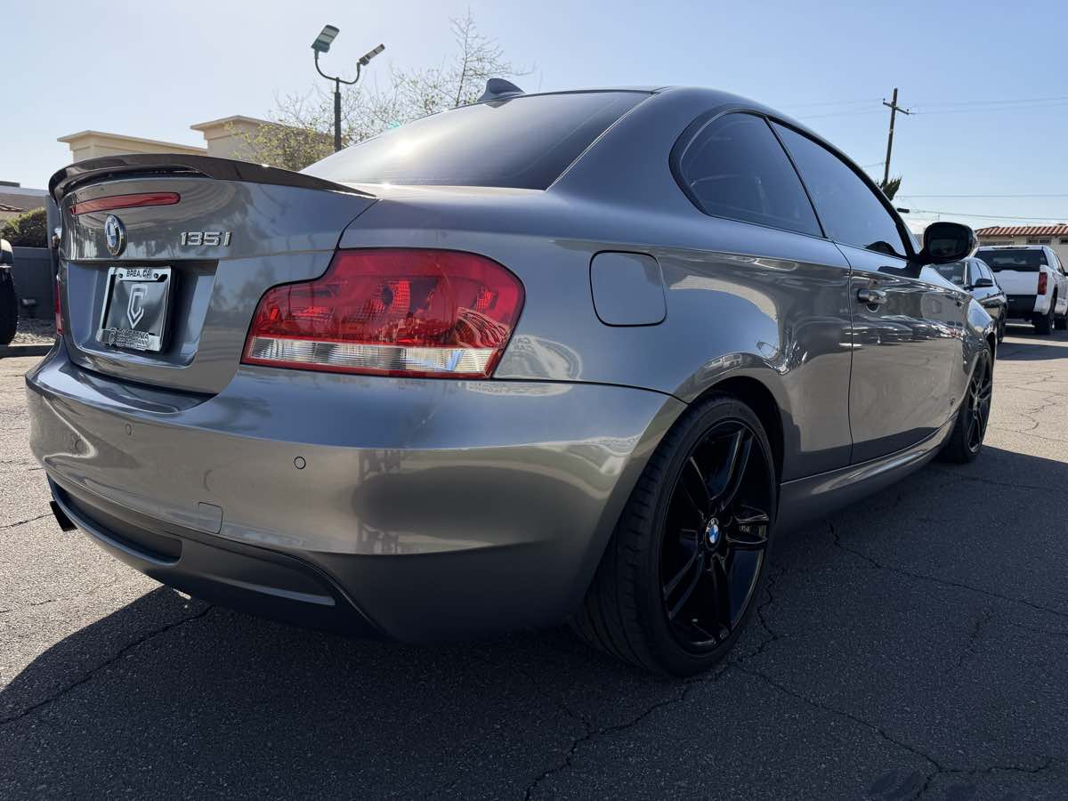 BMW 1 Series photo 8
