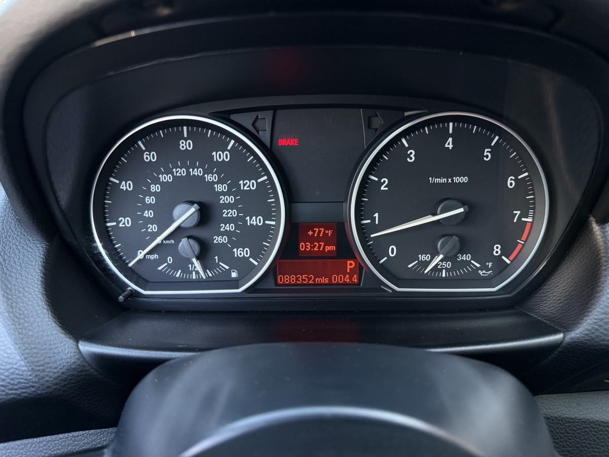 BMW 1 Series photo 27