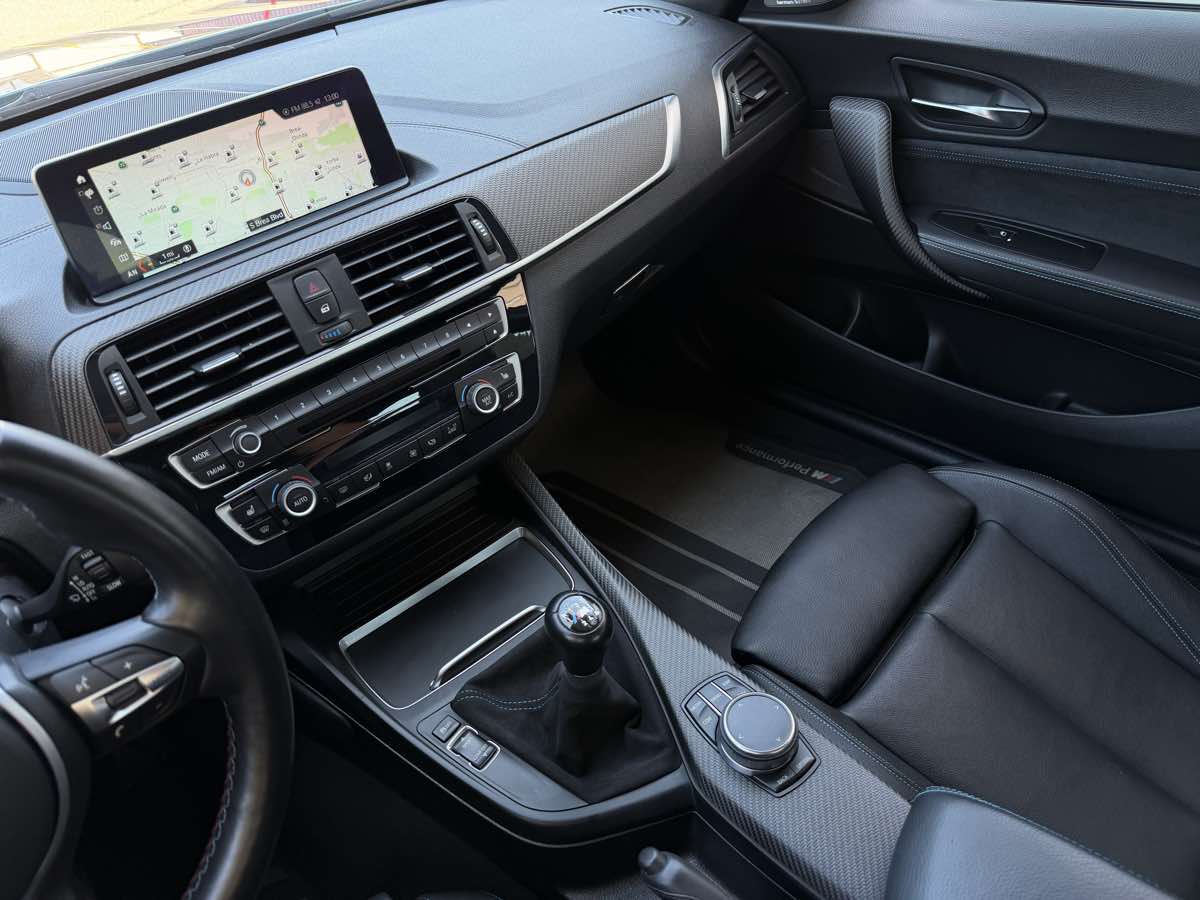 BMW M2 photo 16