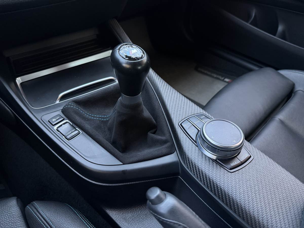 BMW M2 photo 21
