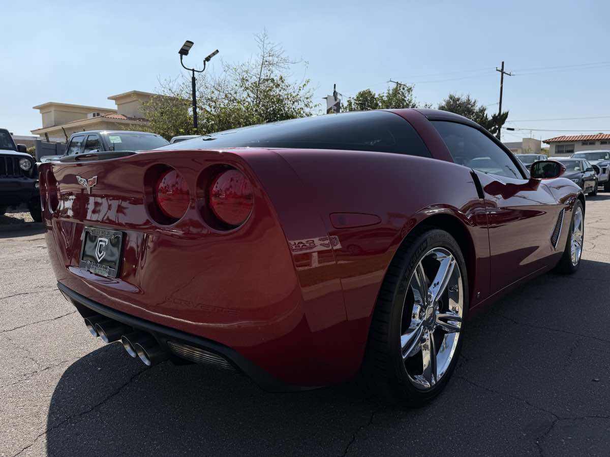 Chevrolet Corvette photo 9