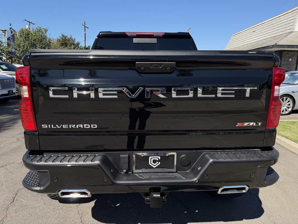 Chevrolet Silverado photo 7