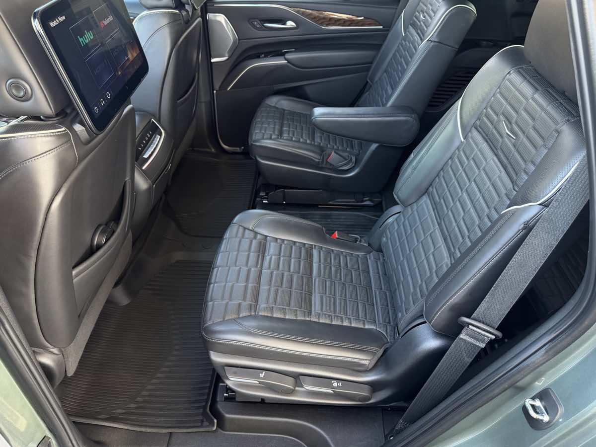 Cadillac Escalade photo 17