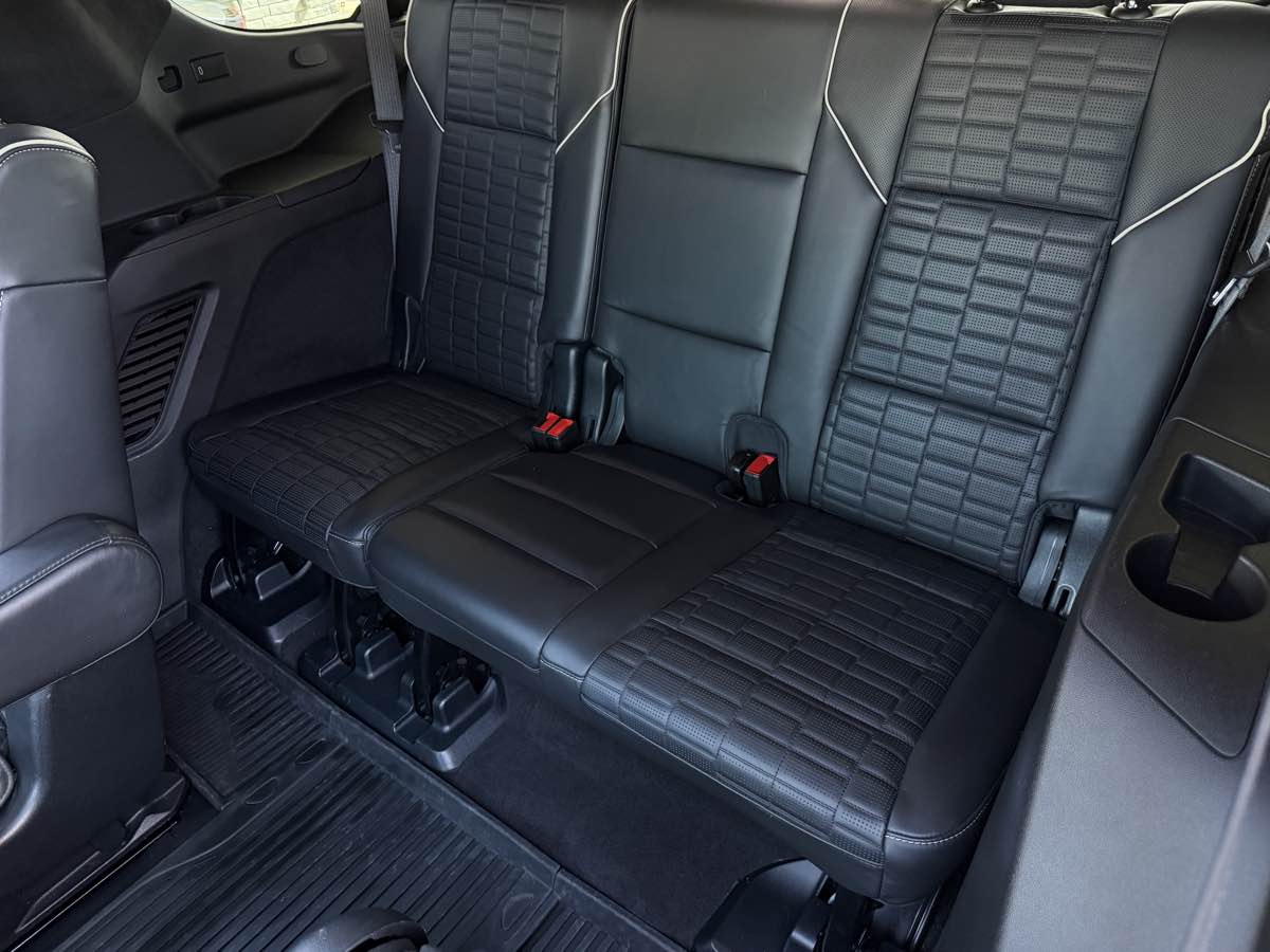 Cadillac Escalade photo 19