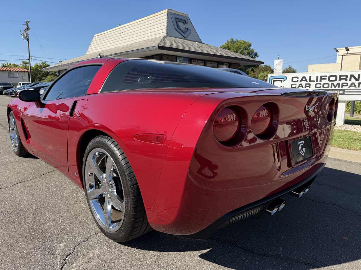 Chevrolet Corvette photo 4