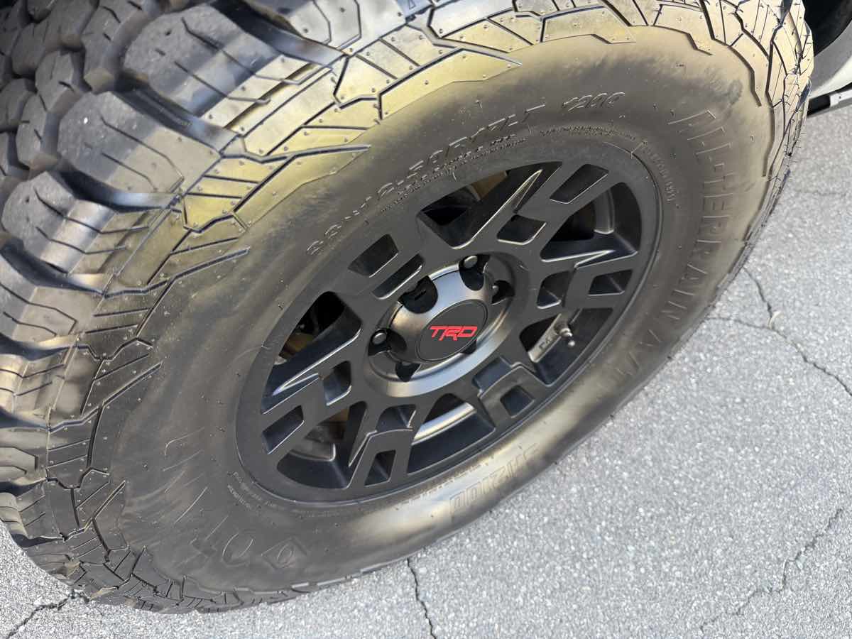 Toyota 4Runner photo 29