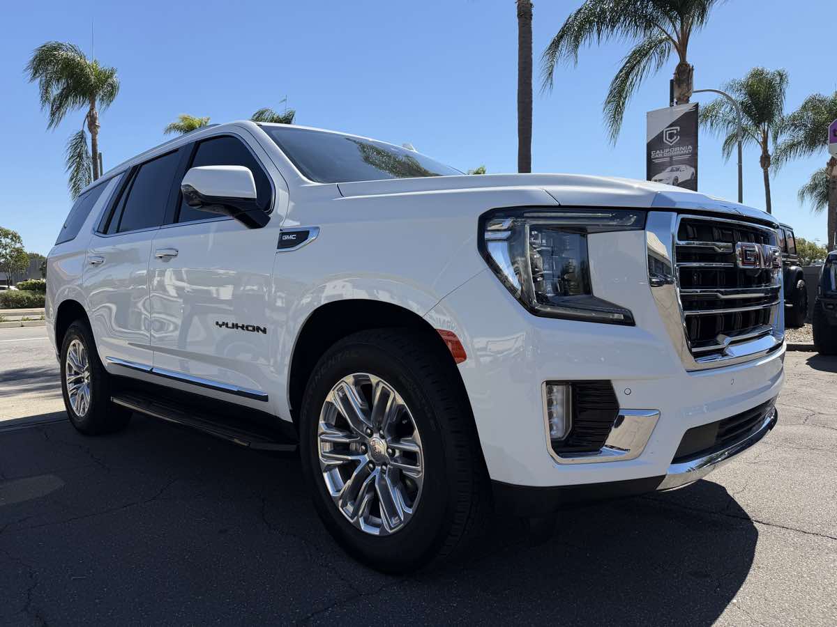 GMC Yukon photo 9