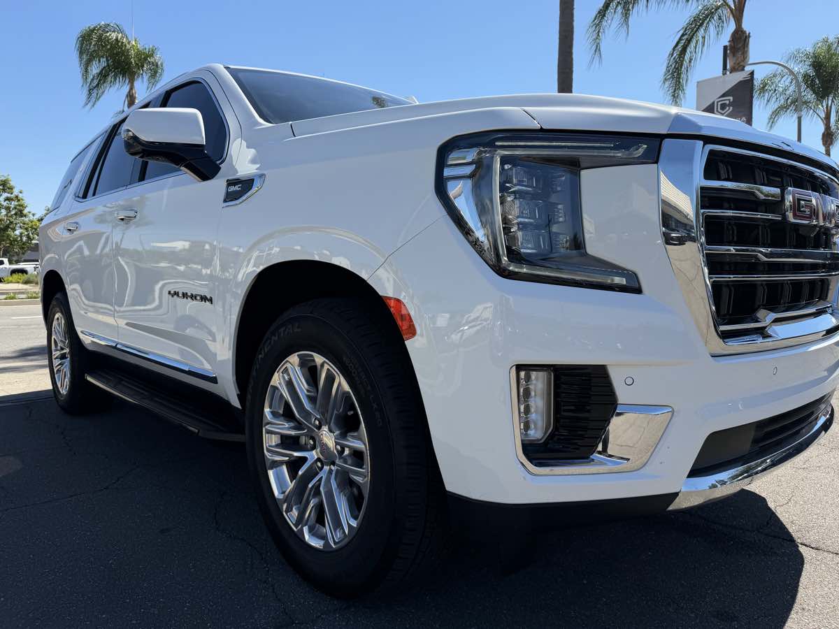 GMC Yukon photo 10