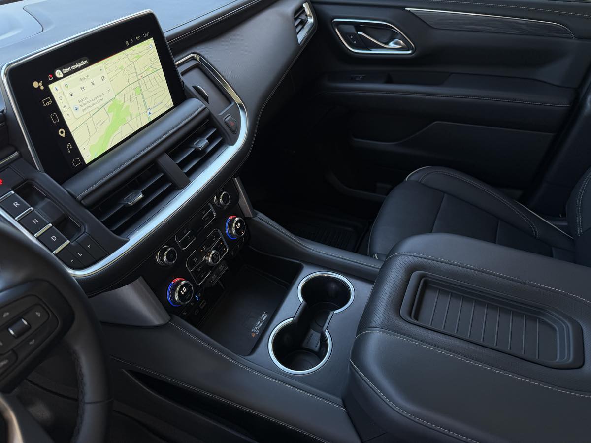 GMC Yukon photo 16