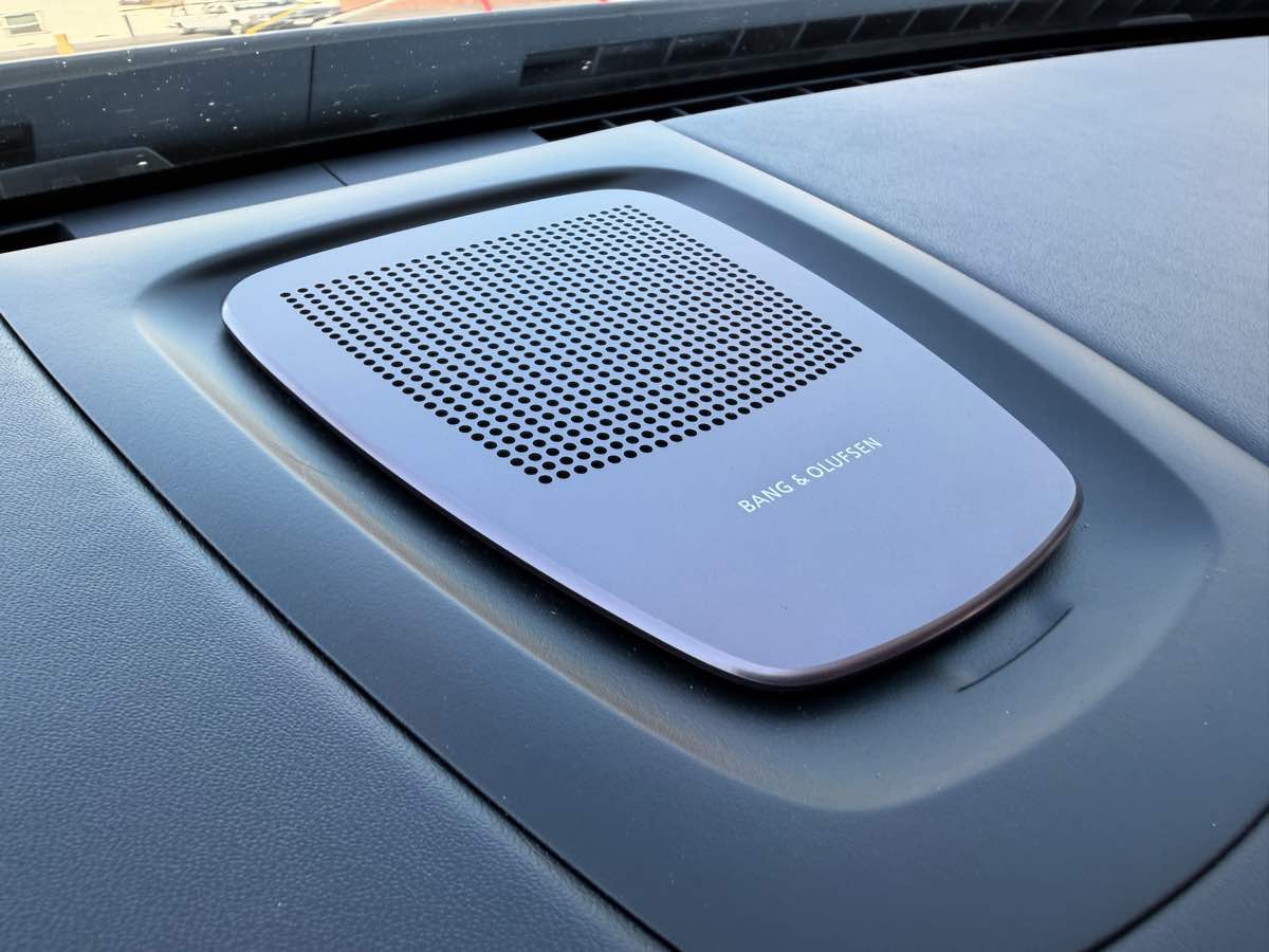 BMW 7 Series photo 28
