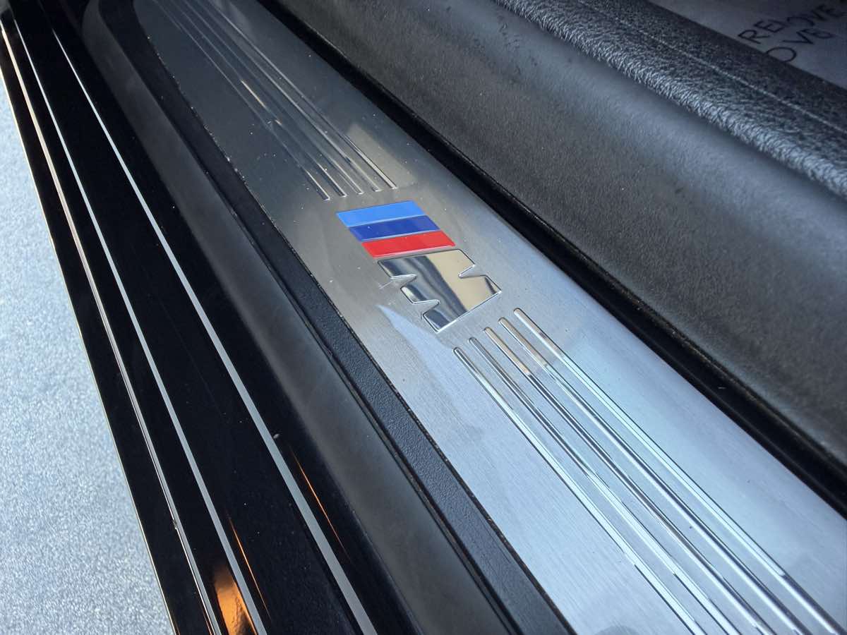 BMW 7 Series photo 30
