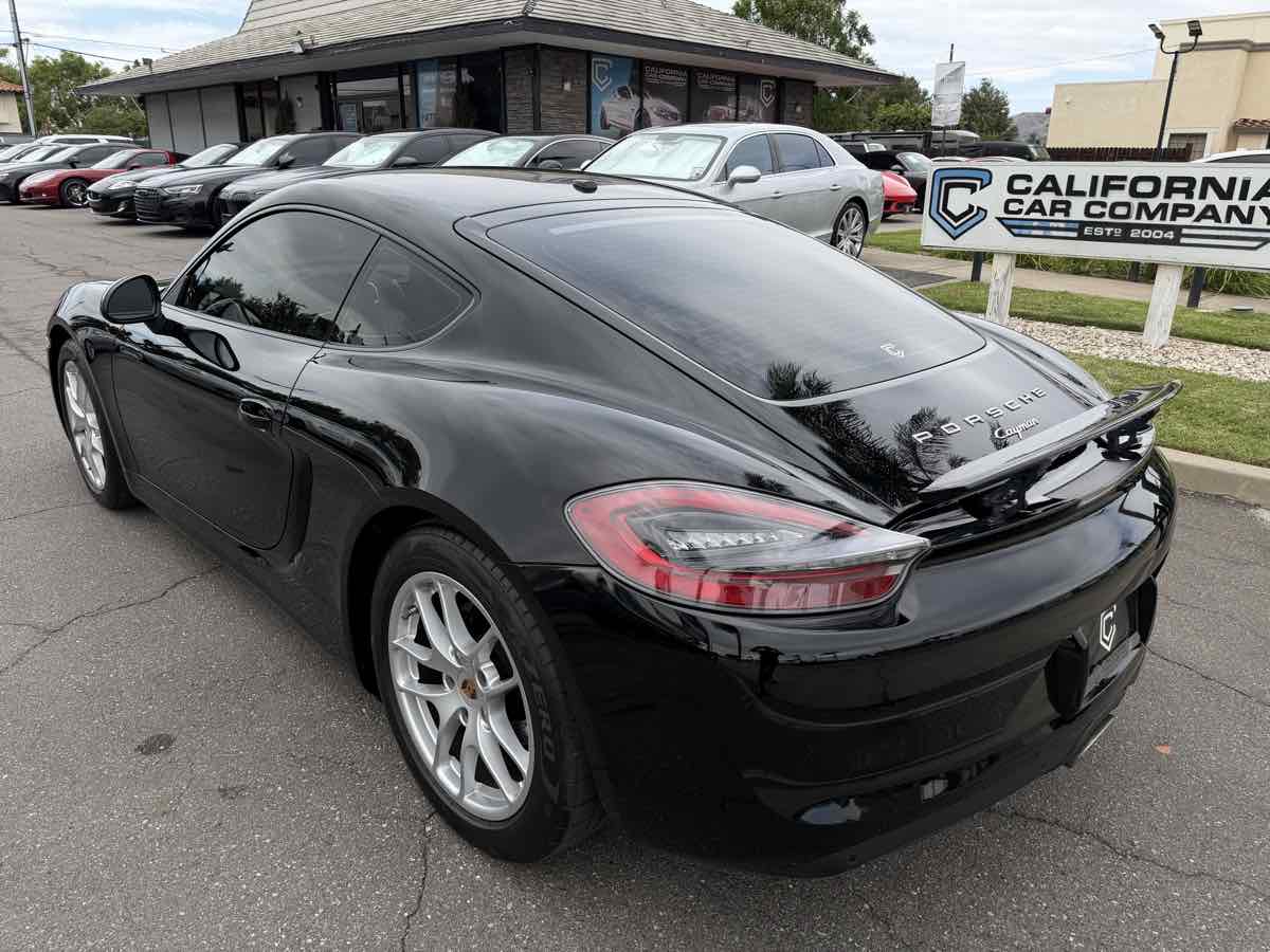 Porsche Cayman photo 3