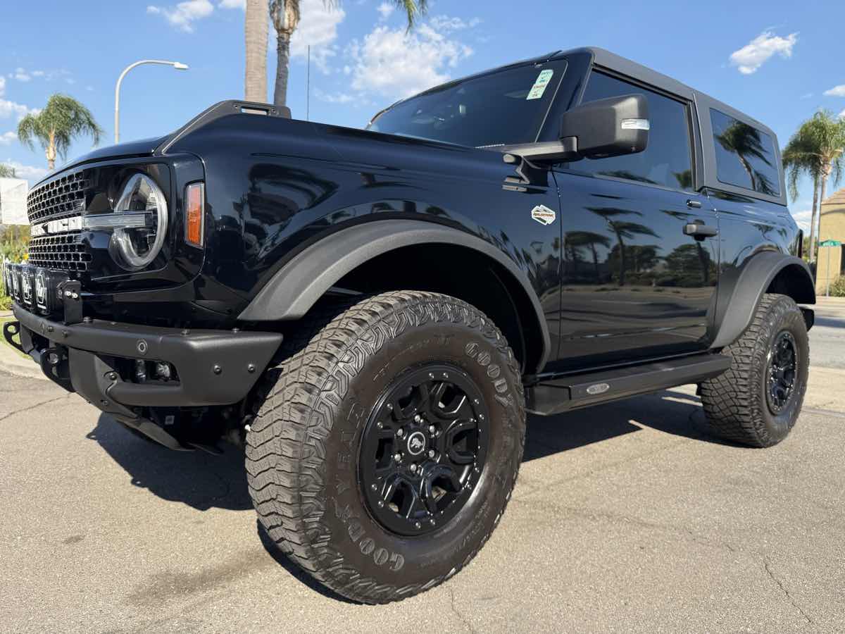 Ford Bronco photo 13