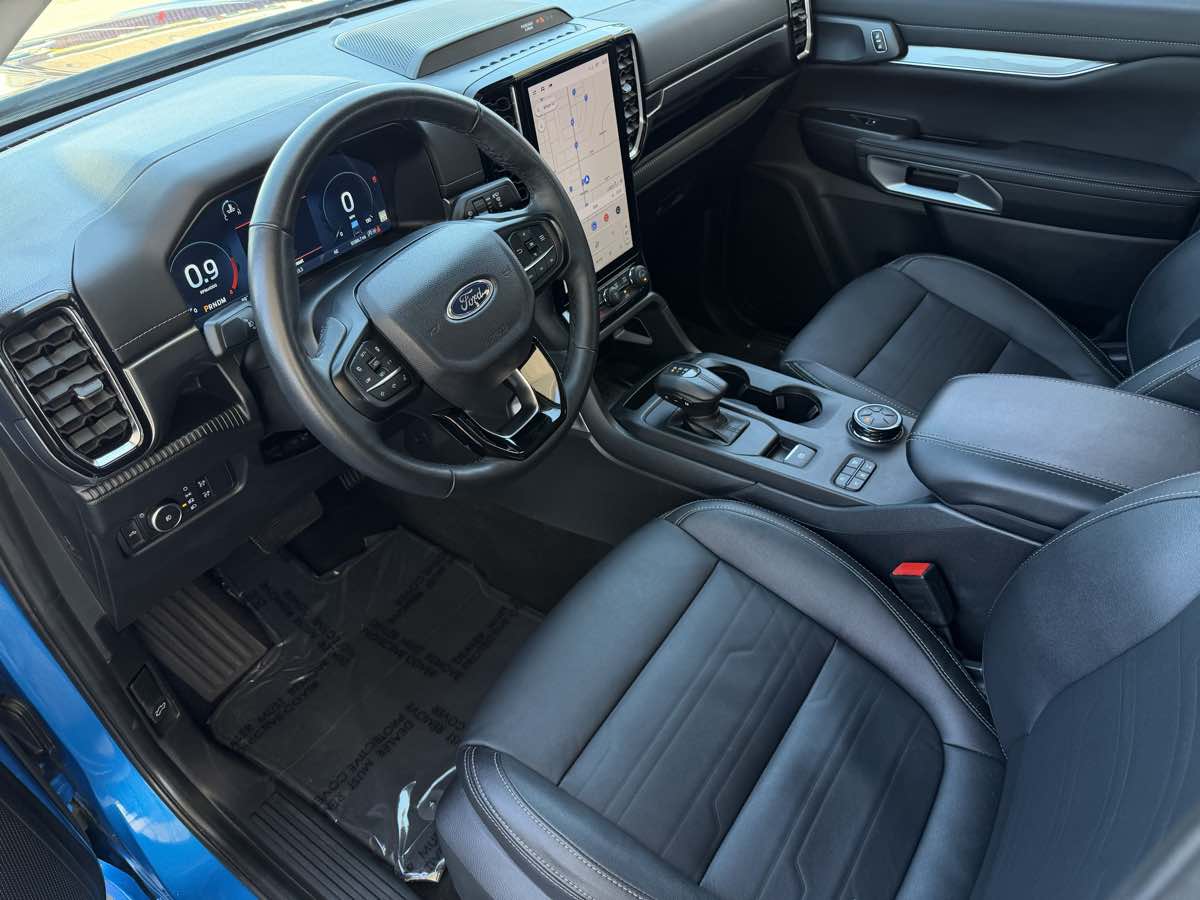 Ford Ranger photo 15