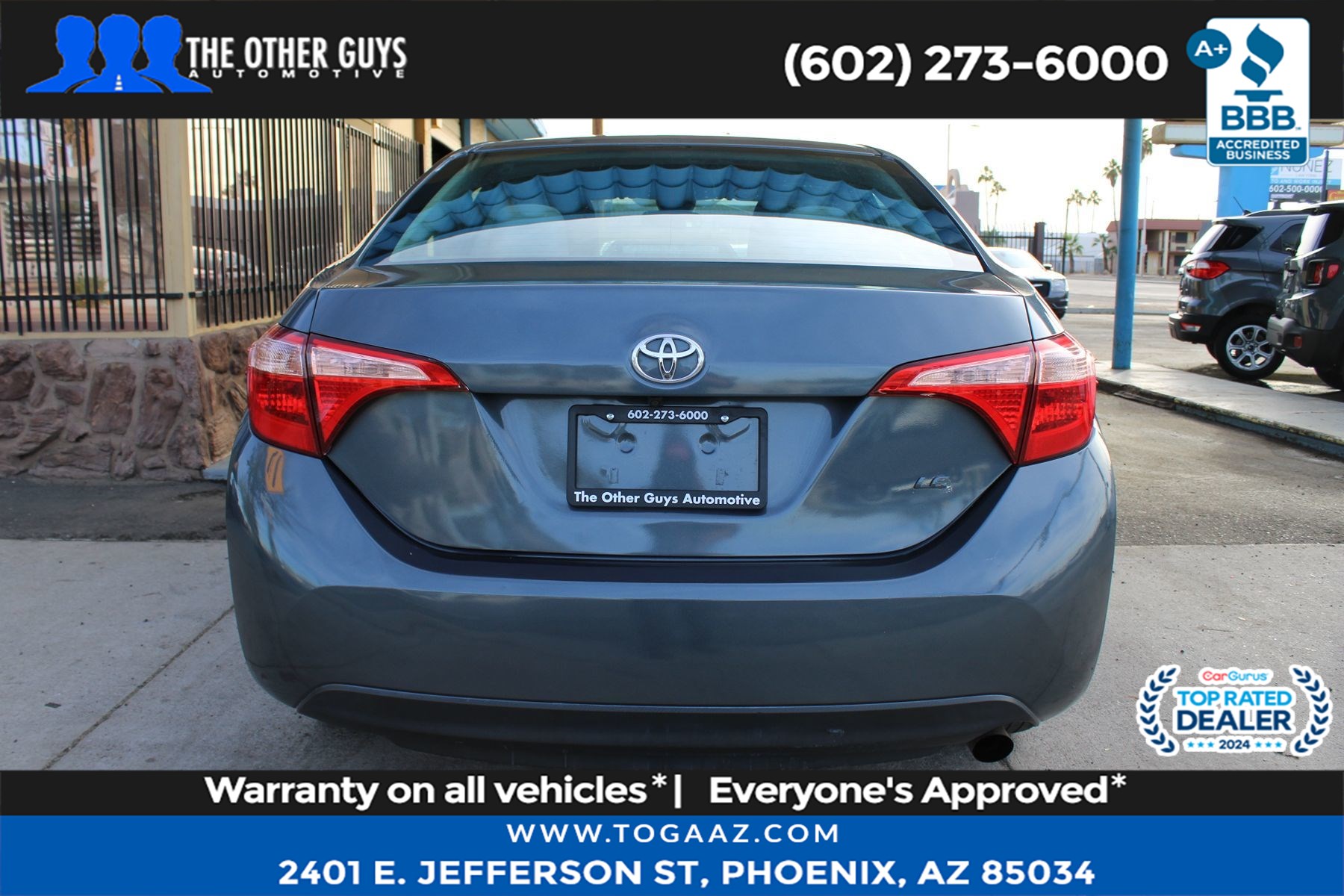 2017 Toyota Corolla LE - Photo 4