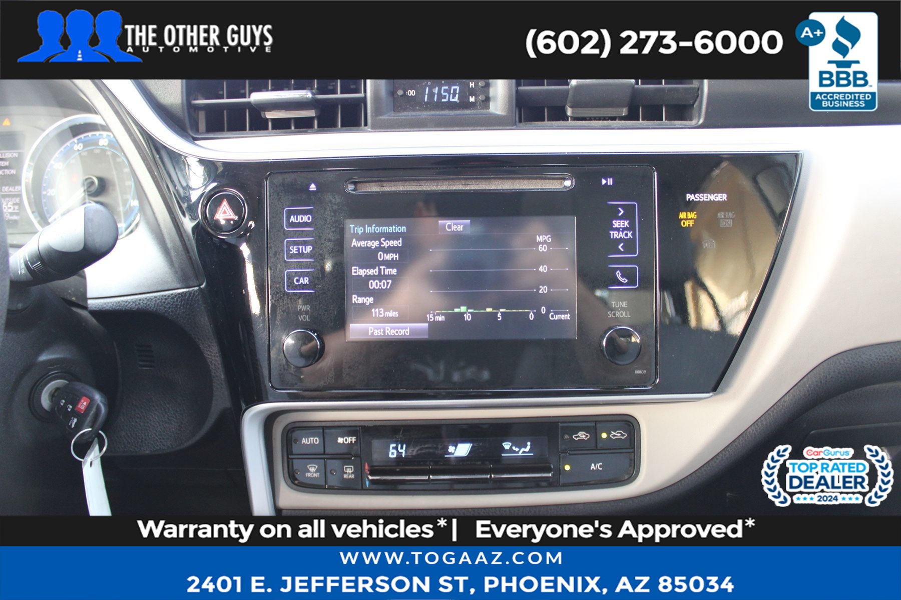 2017 Toyota Corolla LE - Photo 19