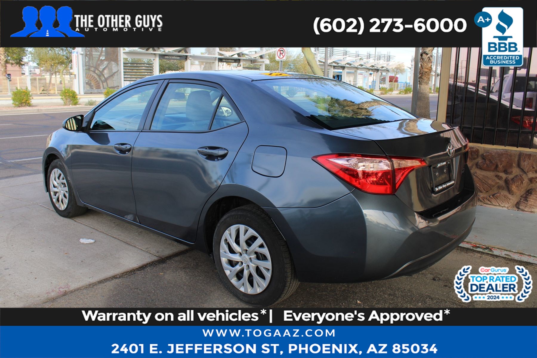 2017 Toyota Corolla LE - Photo 5