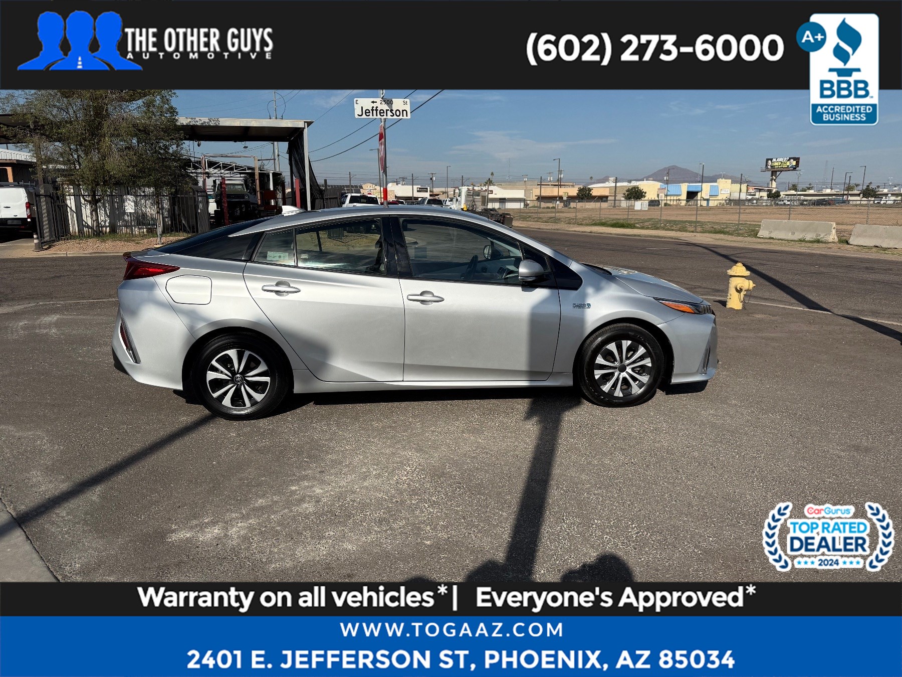 2019 Toyota Prius Prime Plus Premium Advanced photo 2