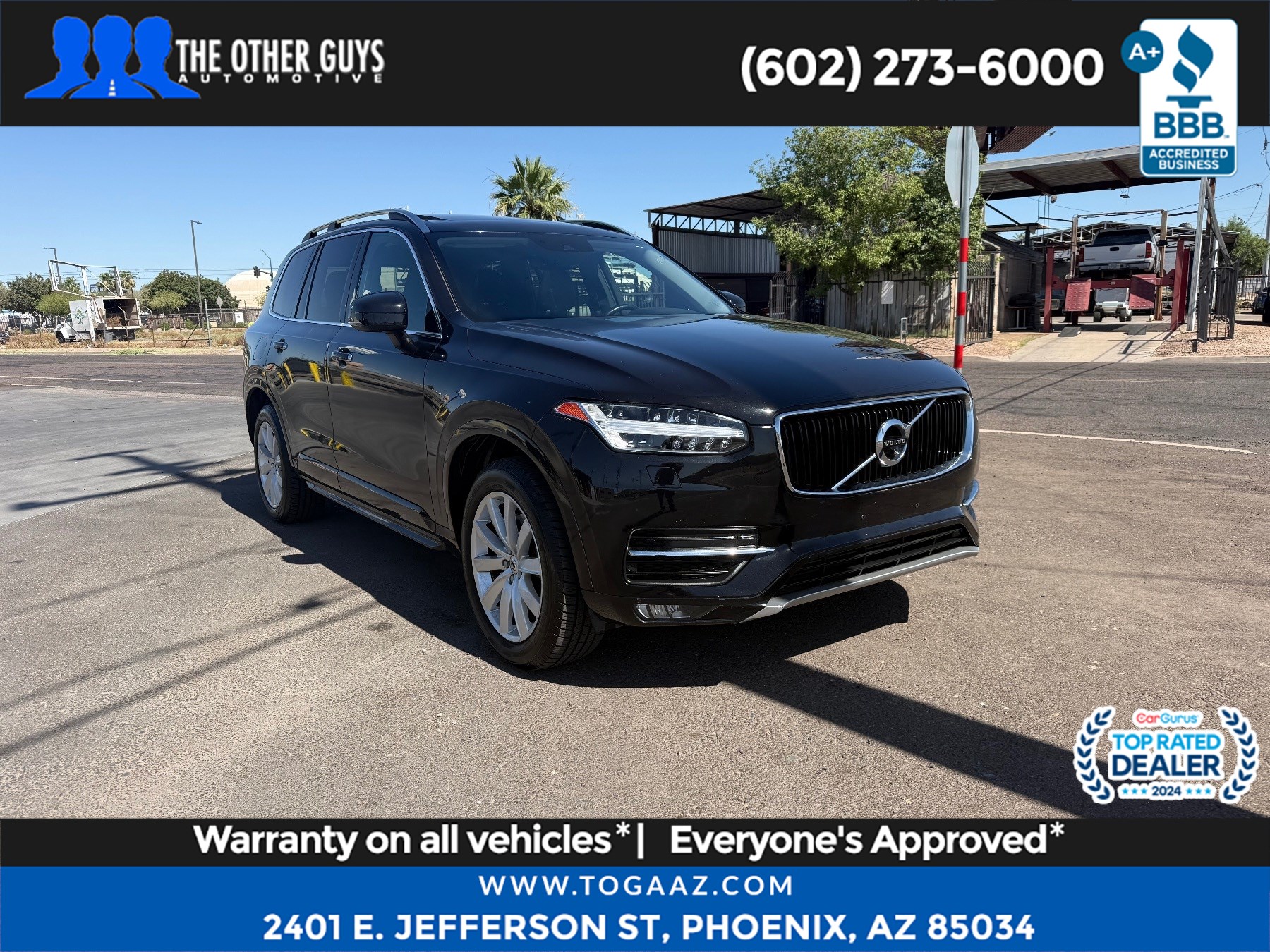 2016 Volvo XC90 T6 AWD Momentum's photo