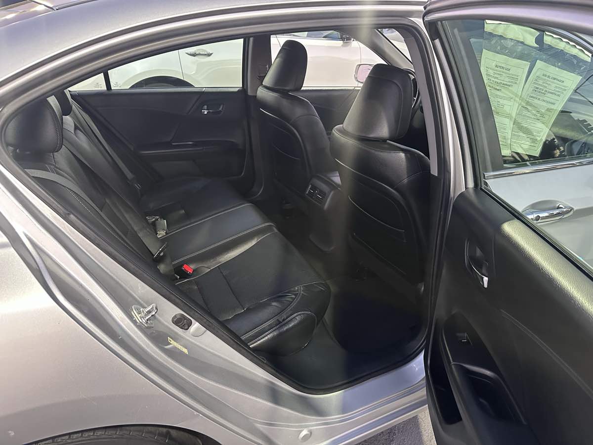 2013 Honda Accord EX-L - Photo 7