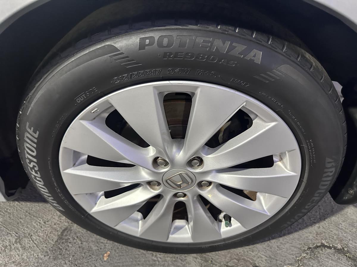 2013 Honda Accord EX-L - Photo 15