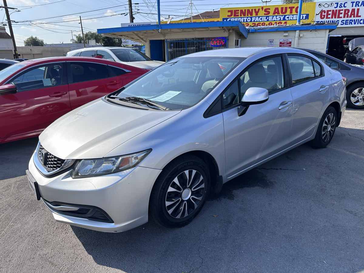 2013 Honda Civic LX - Photo 3