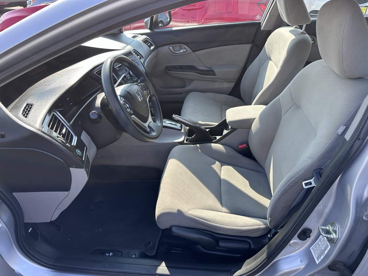 2013 Honda Civic LX - Photo 10