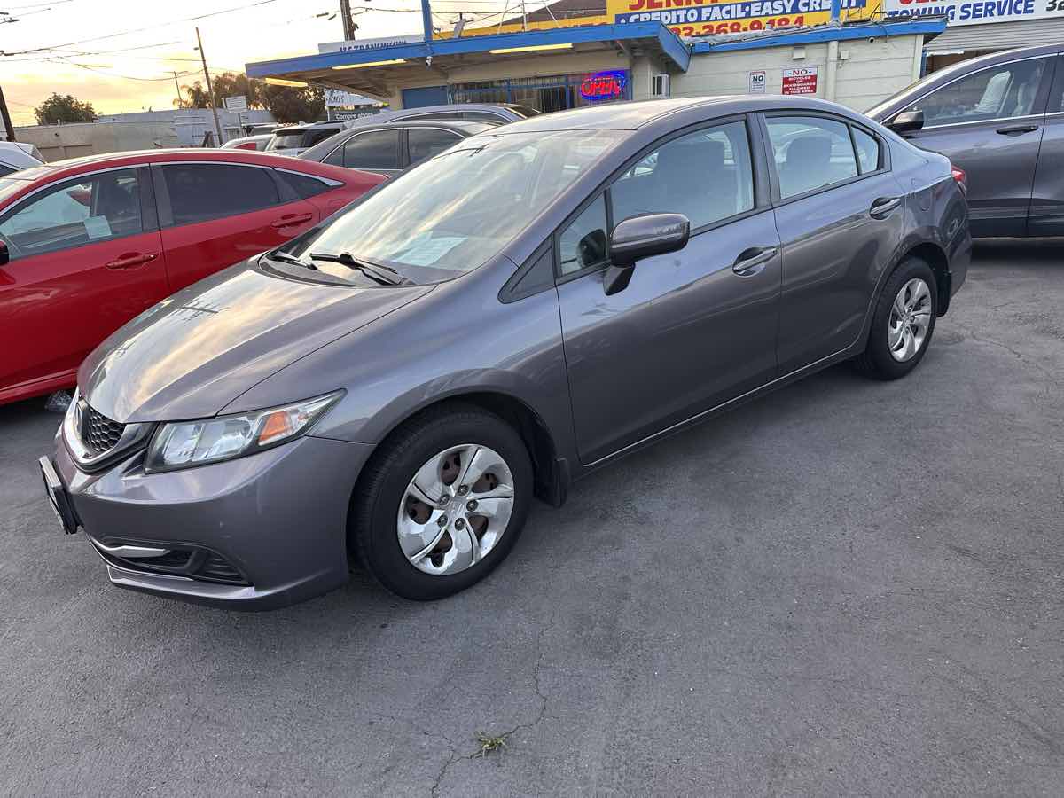2015 Honda Civic LX - Photo 3