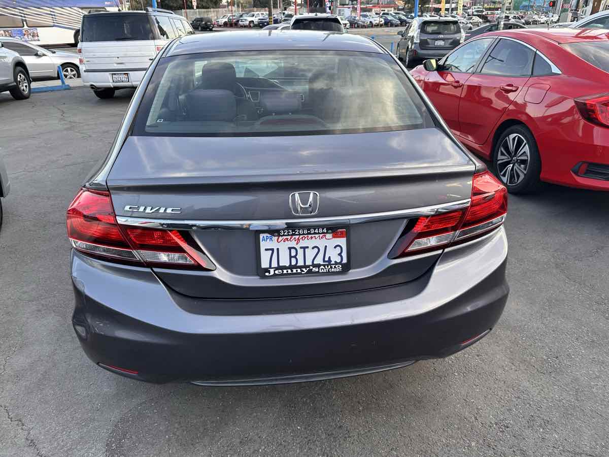 2015 Honda Civic LX - Photo 4