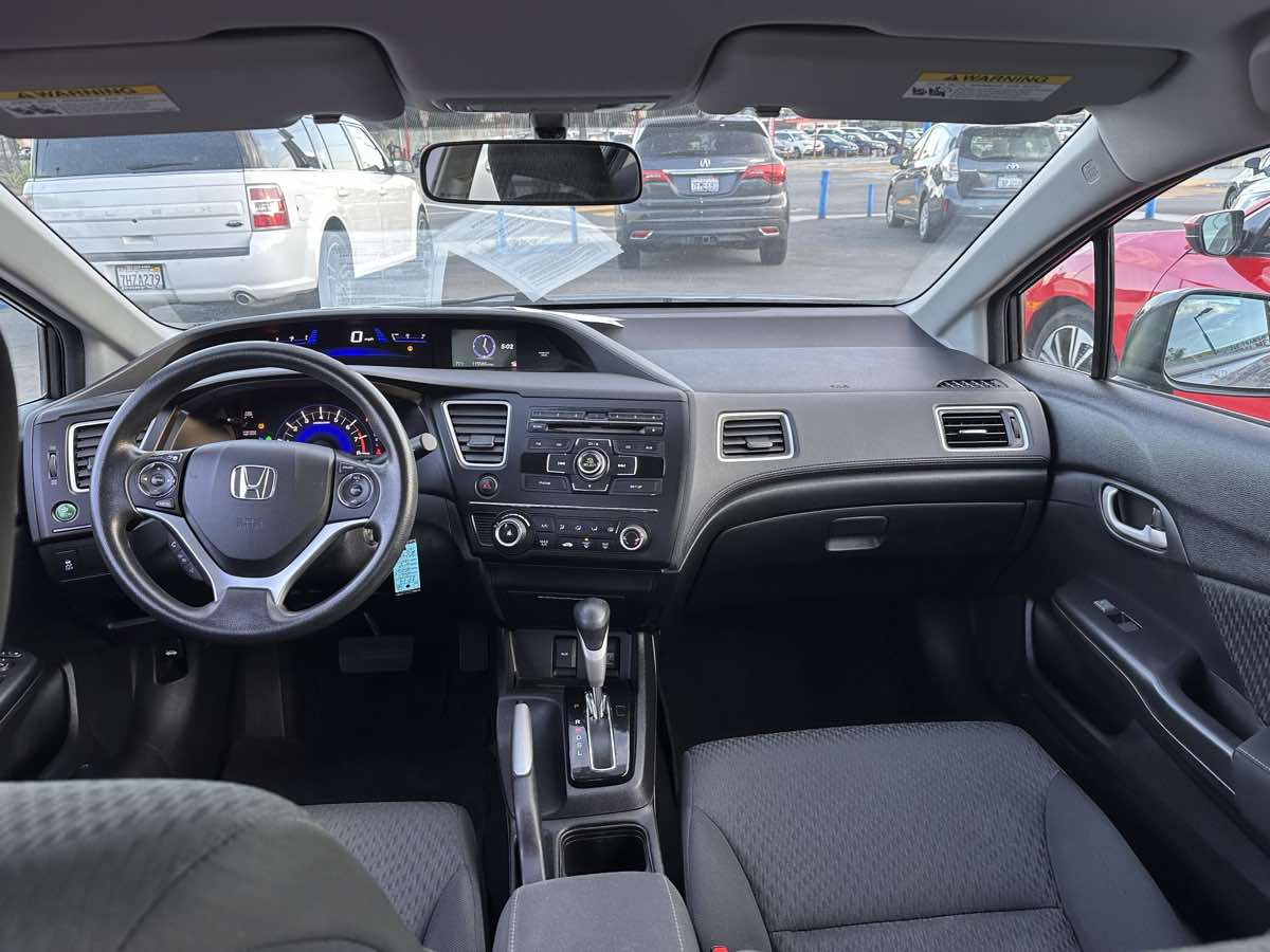 2015 Honda Civic LX - Photo 5