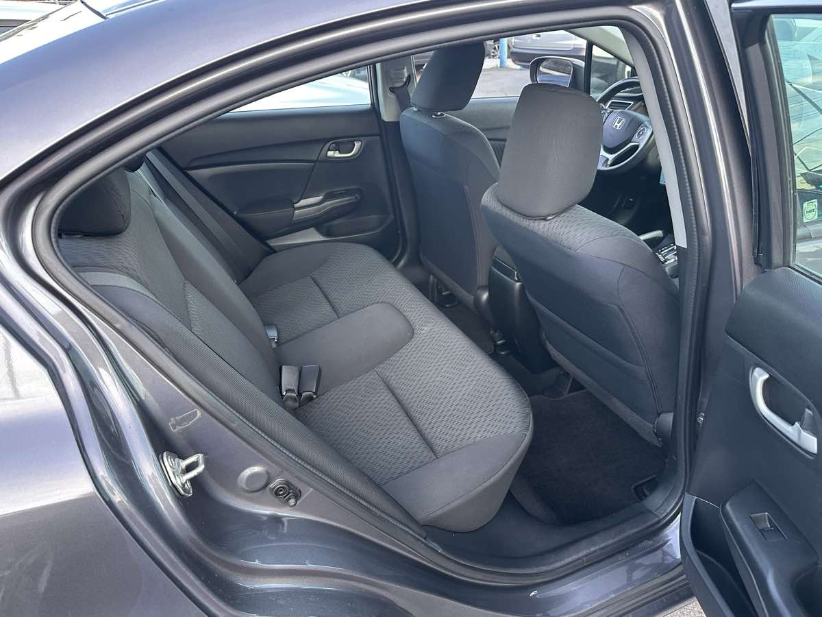2015 Honda Civic LX - Photo 8