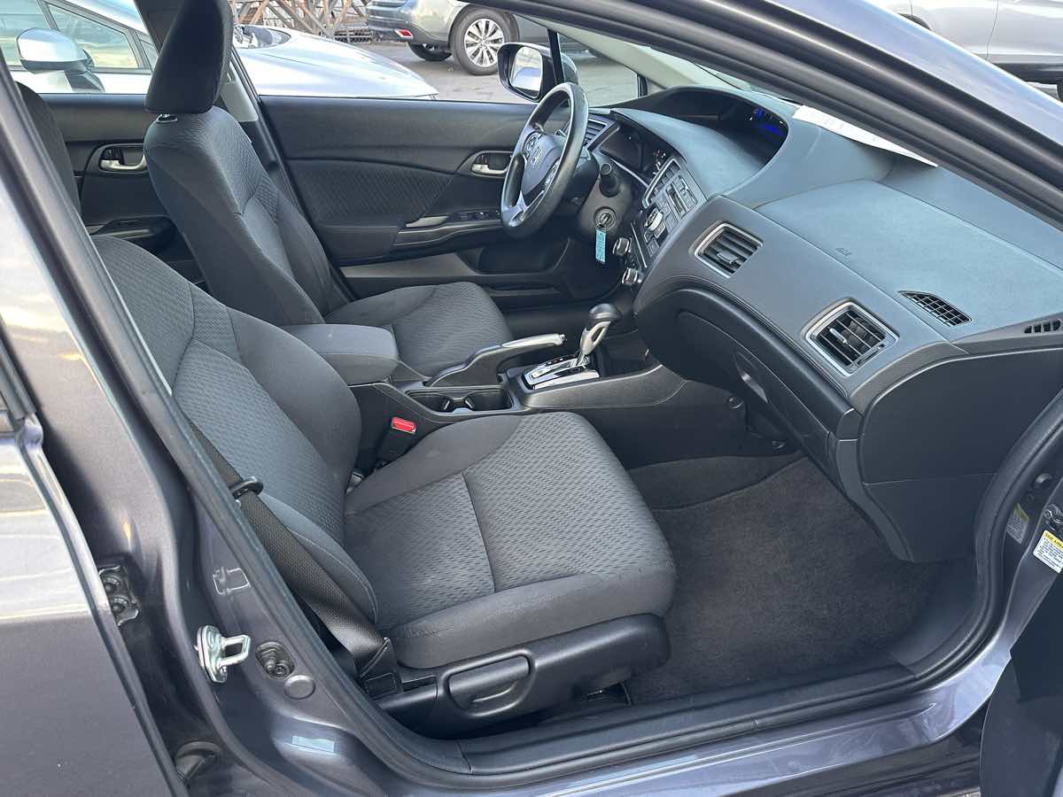 2015 Honda Civic LX - Photo 9