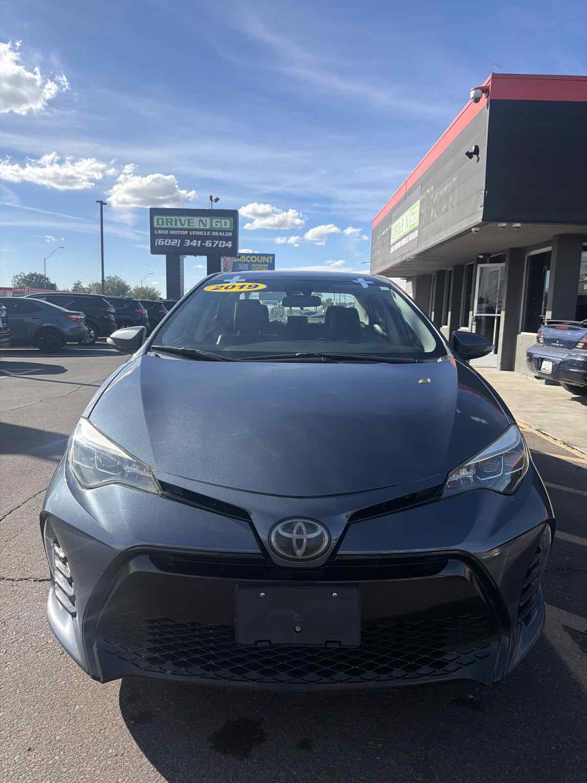 2019 Toyota Corolla XLE XSE photo 2